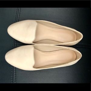 Creamy beige Aldo loafers